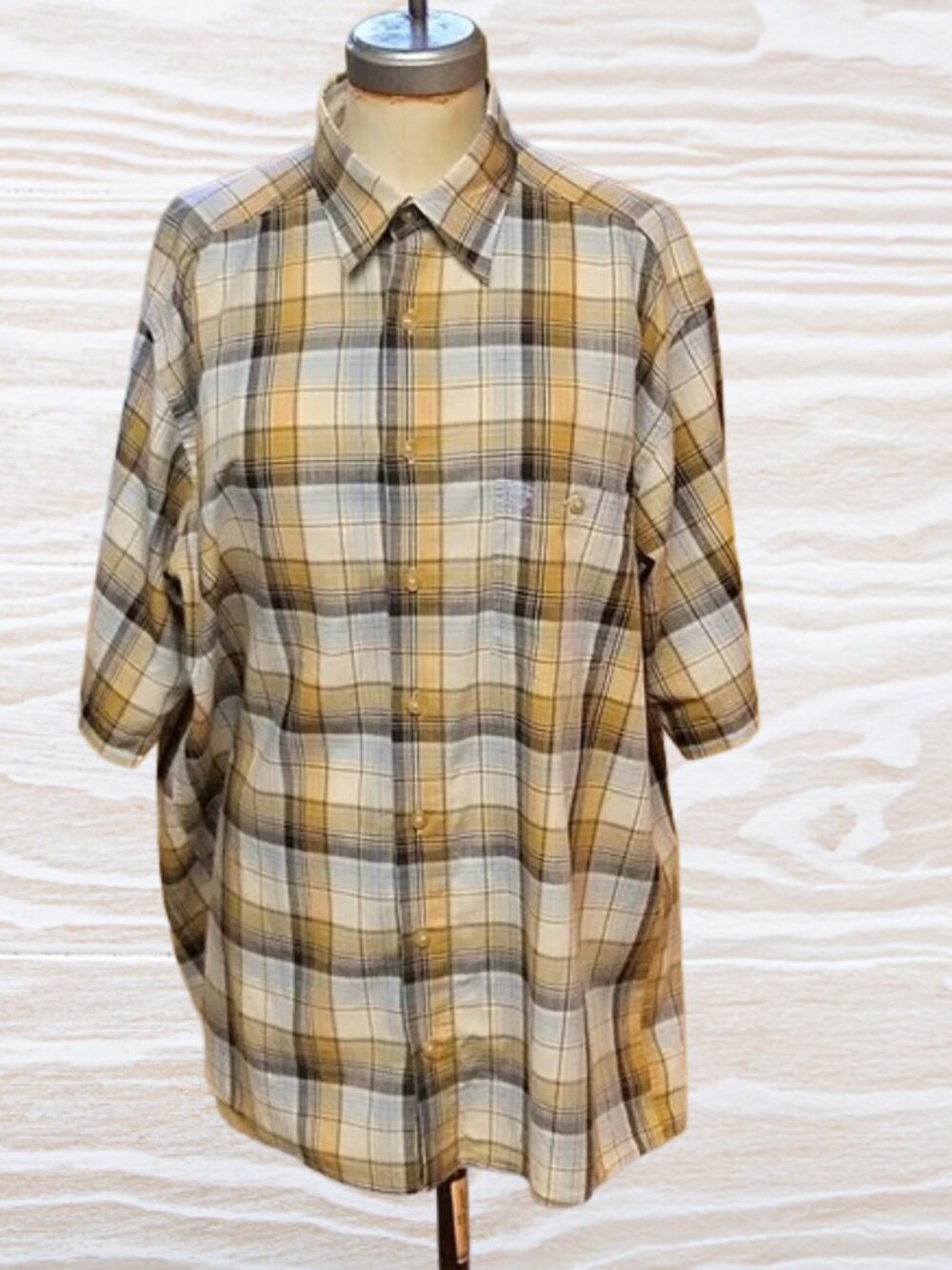 CASA MODA| Men’s short sleeves dress shirt| LARGE | Casual Fit| carrot pattern